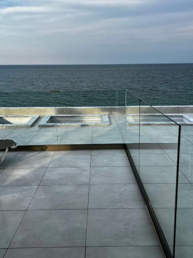 Apartment Blue View *
